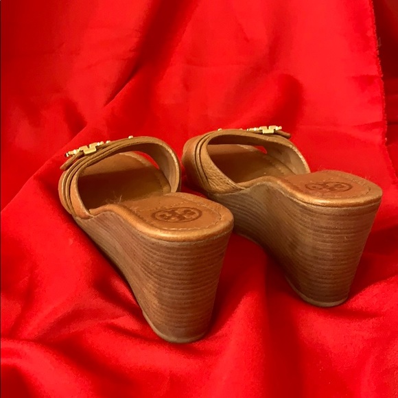 Tory Burch sandal wedges - Picture 3 of 5